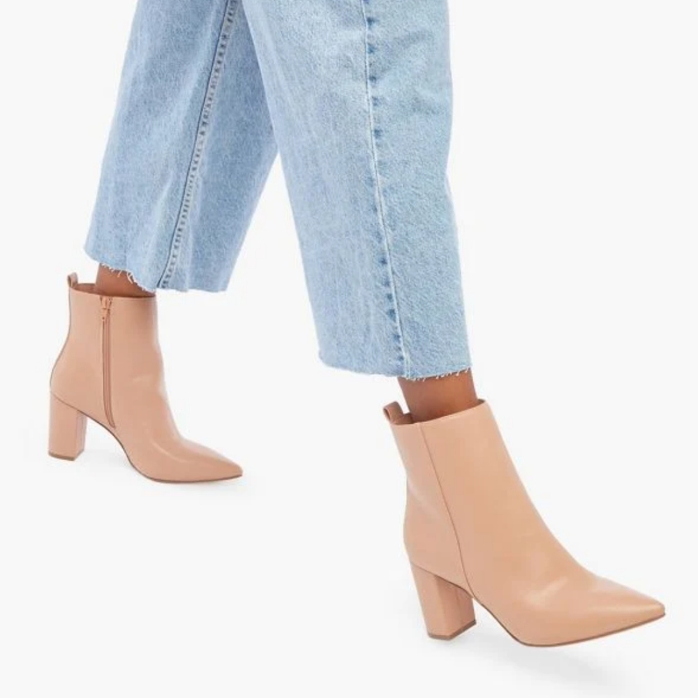 JustFab Tan Ankle Boots - Picture 5 of 8